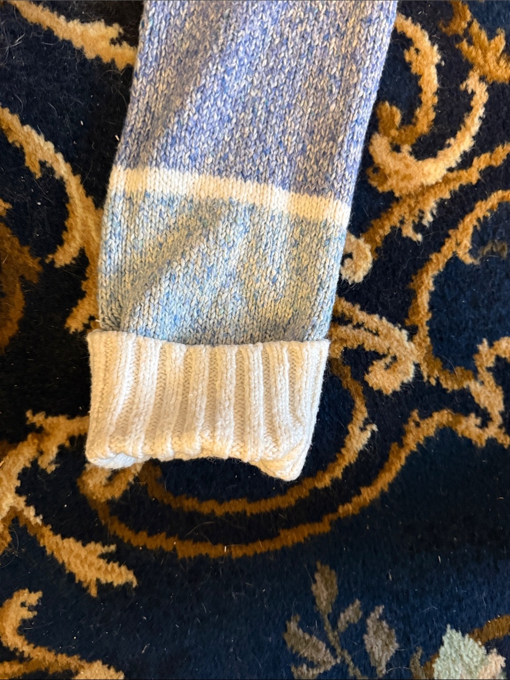 Talbots Crew Neck w/wide cuffs- worn twice. From the 2022 collection -retail 148 - Picture 3 of 6